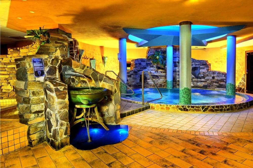 Tatralandia Apartman 323 Липтовски-Микулаш Экстерьер фото